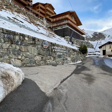 Cervinia 2 Breuil-Cervinia